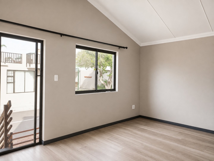 3 Bedroom Property for Sale in Twee Kuilen Western Cape